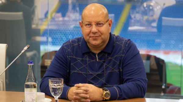 Арутюнянц сообщил, что он и Рыскин остаются в руководстве "Ростова"